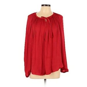 Jennifer Lopez blouse